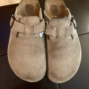 Birkenstock Boston clog taupe sz. 38 good used condition.